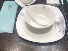 餐具摆设-羲和雅苑•北京烤鸭(陆家嘴中心店)