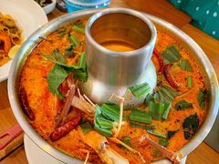 -Chom Cafe and Restaurant