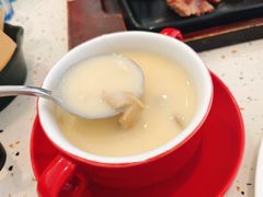 鸡茸蘑菇汤-必胜客(WOW中央公园店)