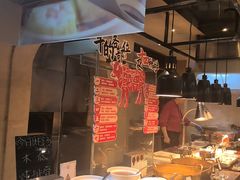 -广州万富希尔顿酒店·感趣自助餐厅·金秋蟹宴生蚝海鲜刺身