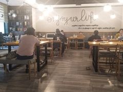 -新华书店(沙坪坝书城店)