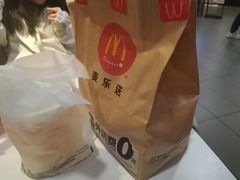 -麦当劳(广州新港东路第二分店)