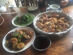 -鲤鱼塘农家山庄