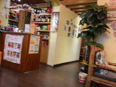 -月亮眼花园餐厅书吧酒吧