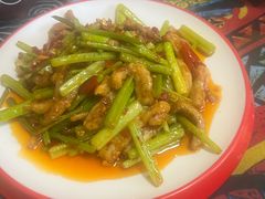 糟辣背筋-弘烨 贵州酸汤 鱼火锅(东财店)