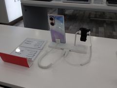 -荣耀授权专卖店(黄浦浙江中路店)