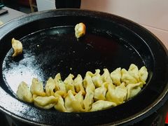 -胡记锅贴·沪上游子老鸭粉丝汤(太原路店)
