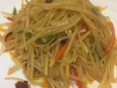 -新粤新疆菜清真餐厅(拱北店)