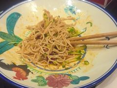 -川流不息·地道川菜·小龙虾(新松江路店)