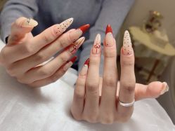 -UGIRL有个美甲