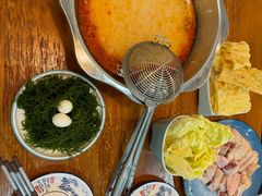 -老何家后安粉·糟粕醋海鲜火锅(三亚湾椰梦长廊店)