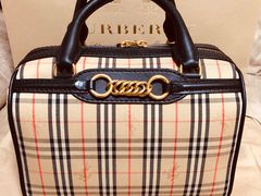 -BURBERRY(上海港汇恒隆广场店)