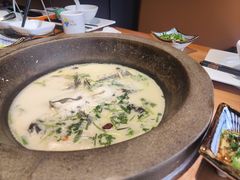 -咕嘟草帽鱼·牛奶一样的鲜鱼汤(包河万达广场创始店)