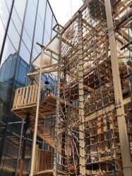 -PIPIKINGDOM皮皮王国欢乐号(欢乐海岸购物中心店)