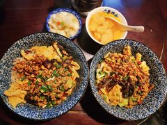 -粉家柳州螺蛳粉(杨宅路店)