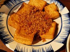 -Cuc Gach Quan Restaurant