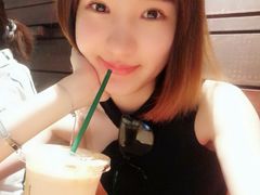 -星巴克(浦东机场T2到达店)