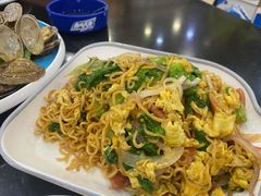 -瑞杰烧烤店·24小时营业(山东路店)