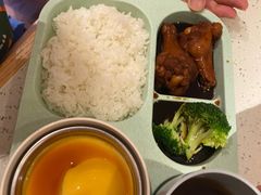 -江渔儿酸菜鱼(映月湖环宇城店)