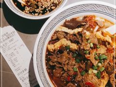 -粉吖吖·邵阳米粉(体育西路店)