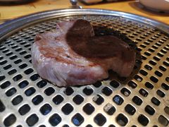 -唯成•韩国炭火烤肉 유성고기