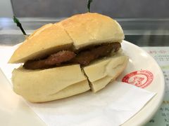 猪扒包-义顺牛奶公司(庇利金街店)