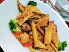 -窄巷子陕菜馆·地道陕西菜(粉巷店)