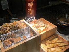 天妇罗-松山湖凯悦酒店·Café自助餐厅·周末火舞秀表演