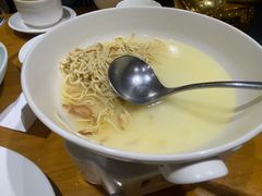 -乐忻皇朝(上海中心大厦店)