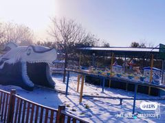 -万源龙顺度假庄园生态观光园