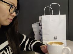 -旧屋咖啡(海景店)