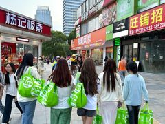 -万达广场(南昌红谷滩店)