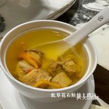 享受餐厅佳肴，大家快来尝尝吧！