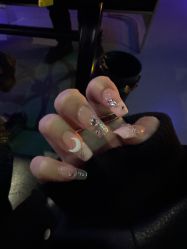 -爱纶美·美甲美睫半永久