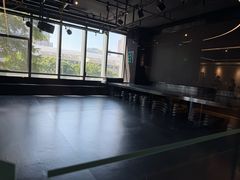 -懒人Club健身(卓越时代广场店)