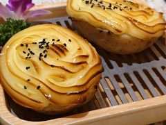 -小董哥烤串·爆汁大油边(故宫店)