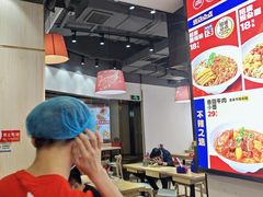 -魔都三兄弟酸辣粉·蘸卤炸串(虹桥万科店)