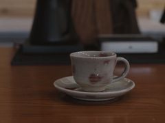 -Be Lived Cafe比例咖啡(摩天轮店)
