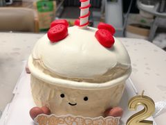 -咖咖熊蛋糕定制·英国蓝风车动物性淡奶油