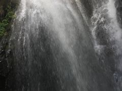 -藏龙百瀑漂流