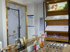 -美空眼镜·星趣控·新乐学·控优点合作店(周浦万达店)