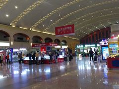-哈尔滨西站(地铁站)