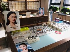 -视野联行眼镜(西站中天健广场店)