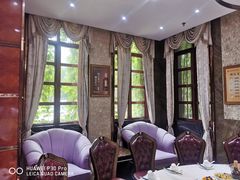 -半岛公馆(淞兴西路店)