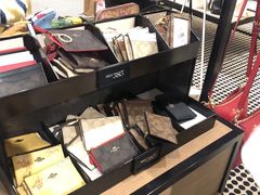 -东荟城名店仓