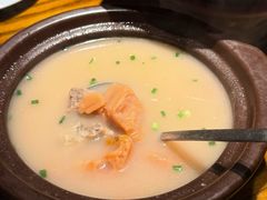 -爱碗亭·鲜炒湖南菜(壹城中心店)