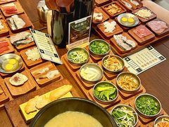 -银米·云南传统过桥米线(双廊黑金冠店)