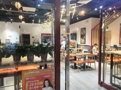 -极有家小鱼小鸡石锅煲(佳兆业店)
