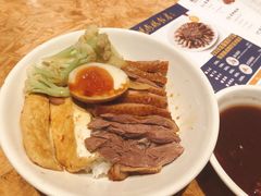 金奖卤鹅肉饭-陈鹏鹏潮汕菜(宝安机场T3航站楼店)