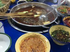 -马路边边·成都串串(翠柏路店)